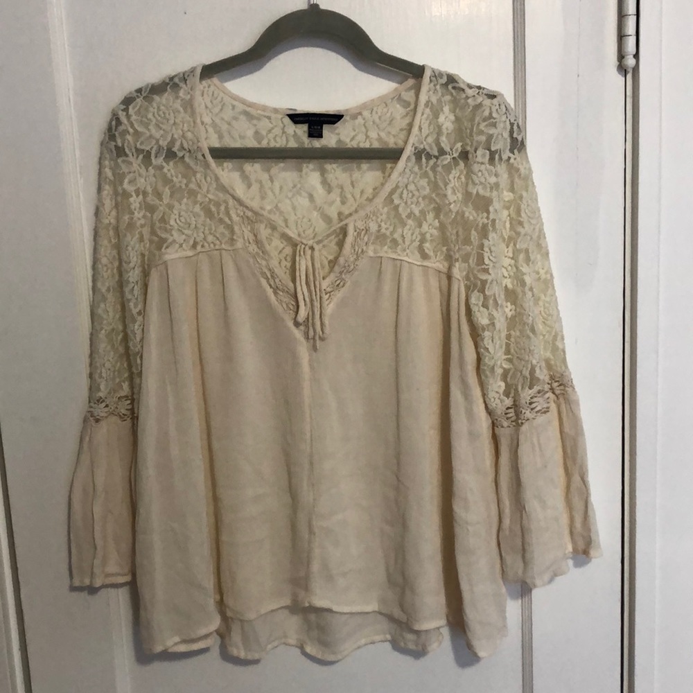 American Eagle Flowy Top